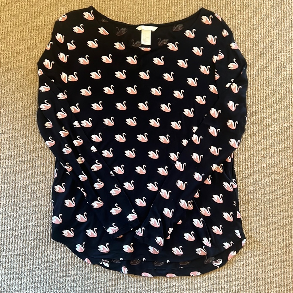 H&M pink swans tee M